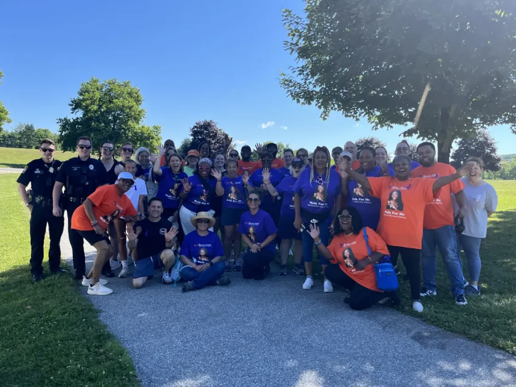 The group photo at Walk for Me 2024